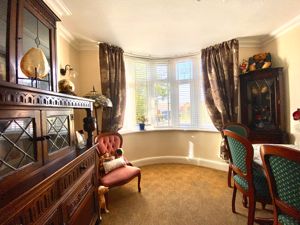 Lounge- click for photo gallery